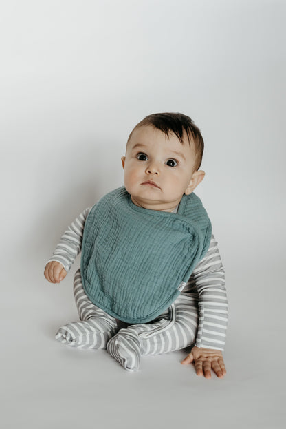 Pebble Muslin Bib