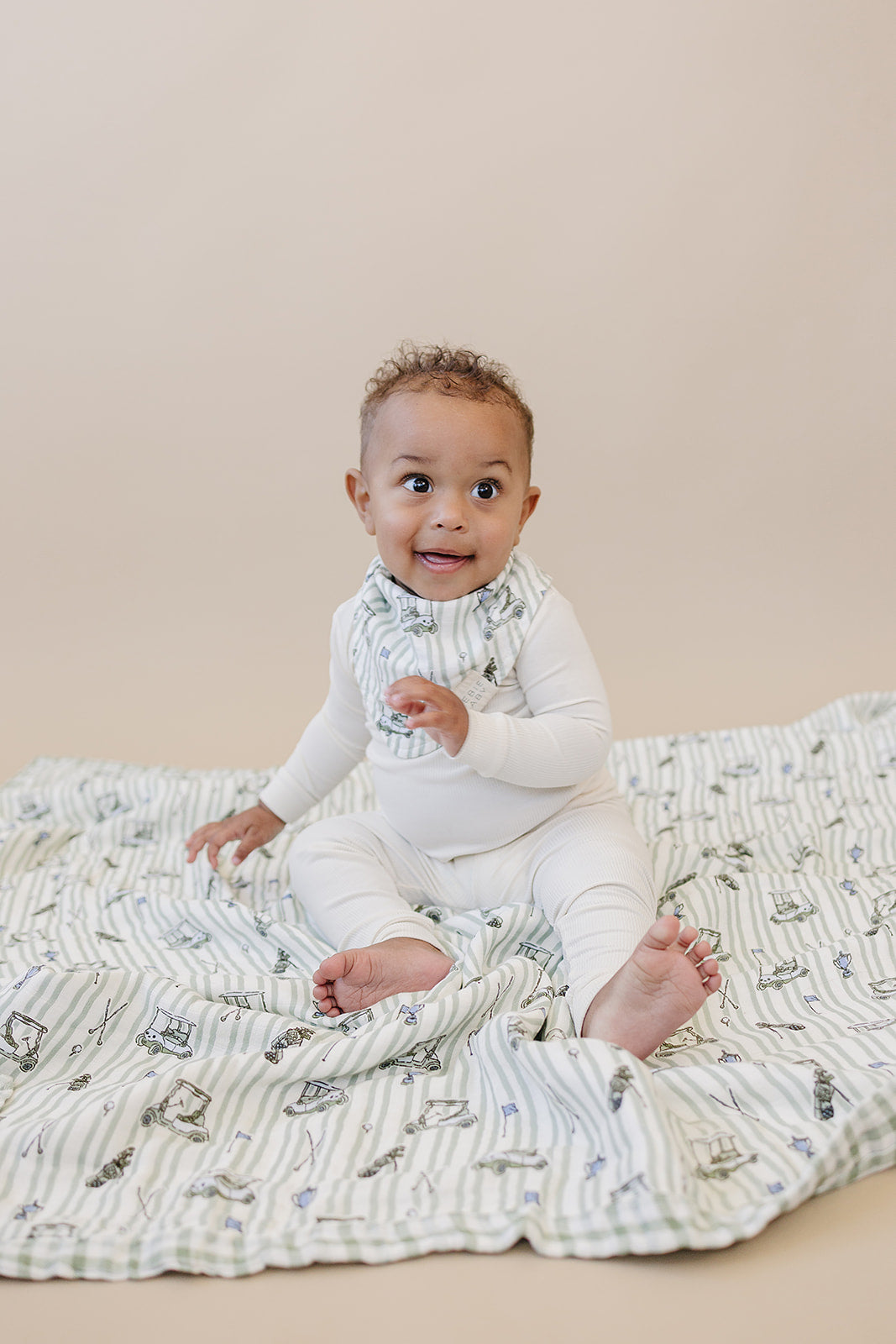 Tee Time Classic Muslin Bib