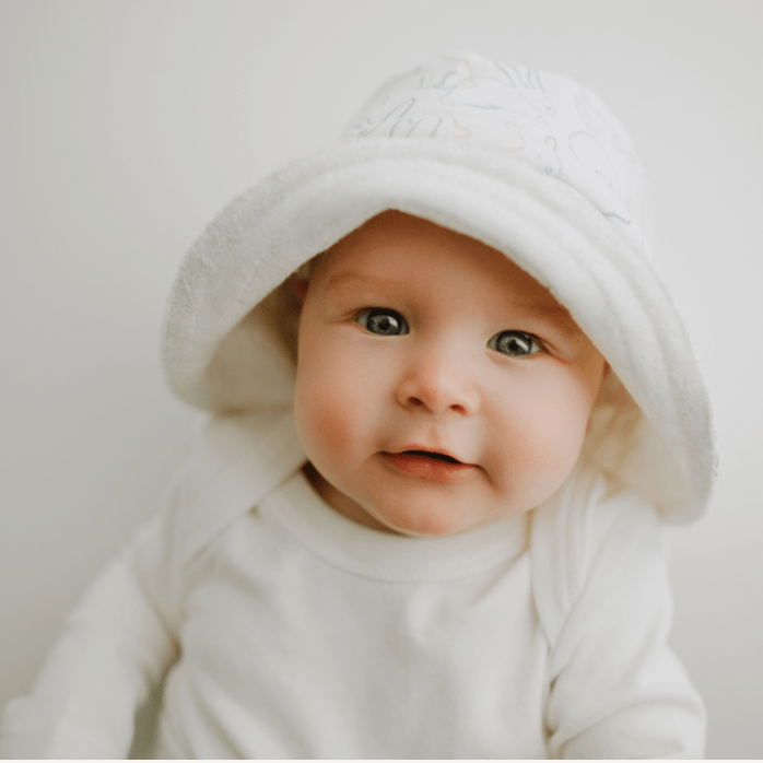 reversible bucket hat | bunnies